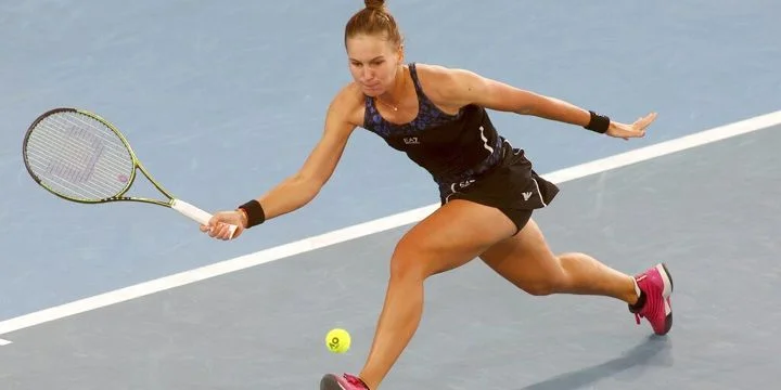 Кэти Волынец - Вероника Кудерметова