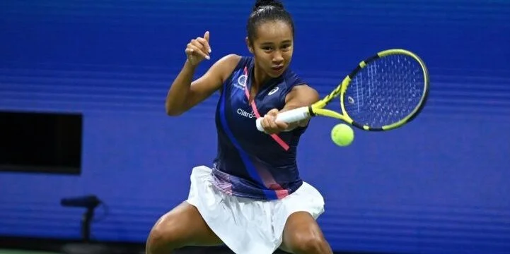 Лейла Фернандес - Каролин Гарсия