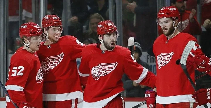 Детройт - Филадельфия