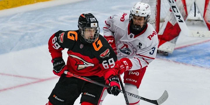 Омские Ястребы - Локо-76