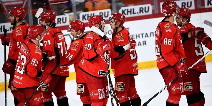 Автомобилист - Нефтехимик