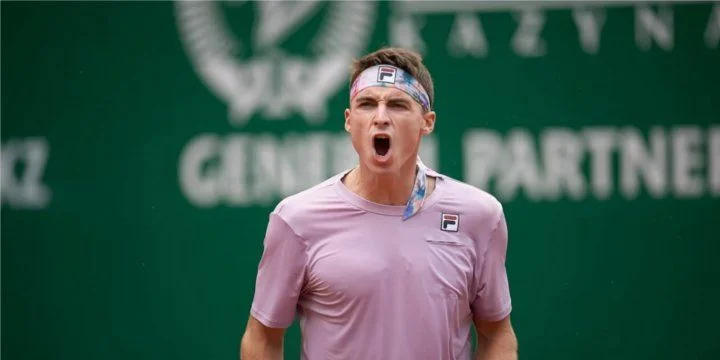 Тимофей Скатов - Алехандро Табило Тимофей Скатов - Алехандро Табило