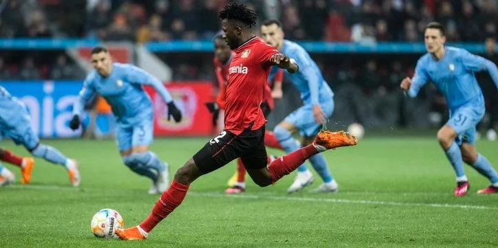 Байер - Боруссия Д