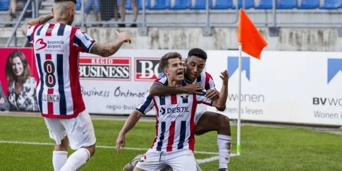 Йонг ПСВ - Виллем II