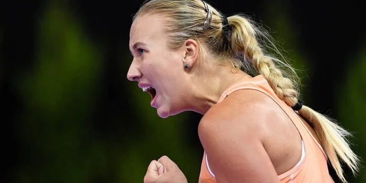 Анастасия Потапова - Марина Бассольс Рибера