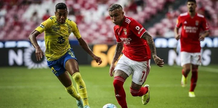 Арока - Бенфика Арока - Бенфика