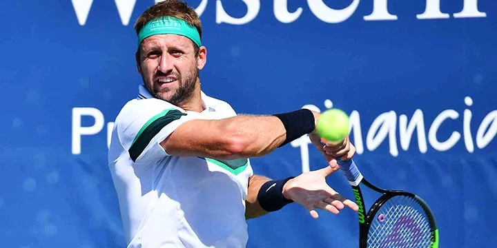 Брэндон Холт - Теннис Сандгрен