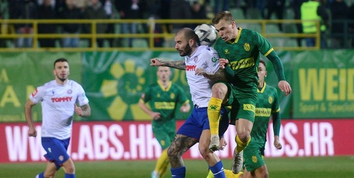 истра пула форма. фк истра 1961 хорватия. вараждин истра 1961. вараждин истра 1961. хеллоу салют текьеро хайдук.