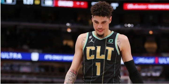 Детройт - Шарлотт