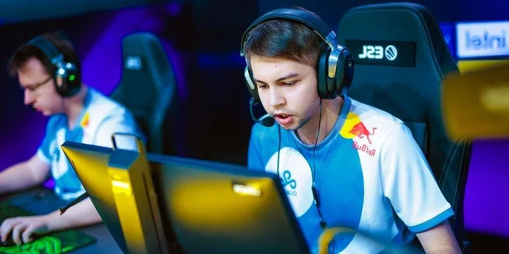 Cloud 9 - NaVi Cloud 9 - NaVi