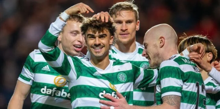 Сент-Джонстон - Селтик