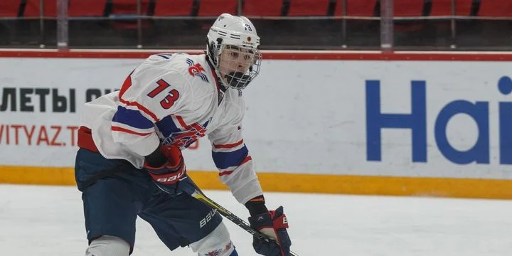 Крылья Советов - Тайфун Крылья Советов - Тайфун