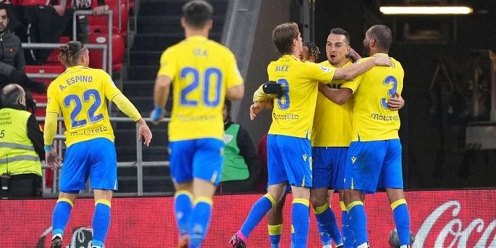 Кадис - Жирона