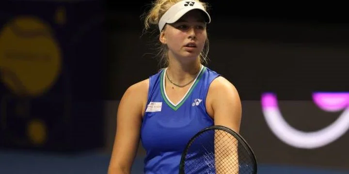 Клара Таусон - Камила Джорджи