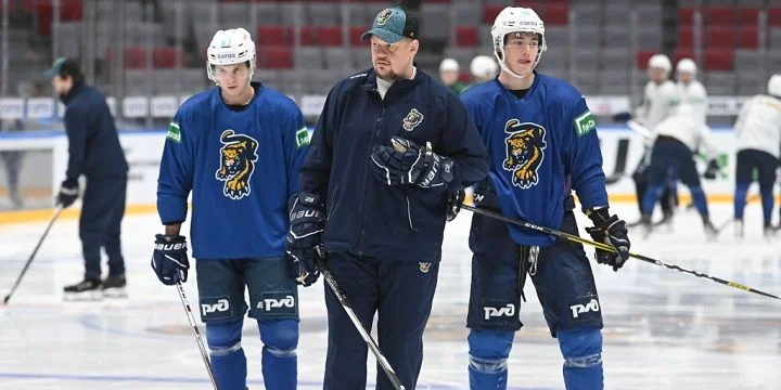 Сочи - Шанхайские Драконы