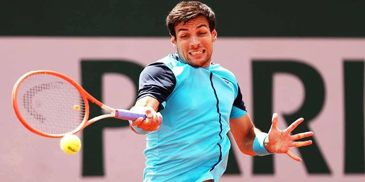 Педро Мартинес - Бернабе Сапата Мираллес Педро Мартинес - Бернабе Сапата Мираллес