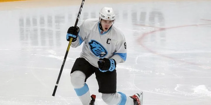 Динамо Шинник - Атлант