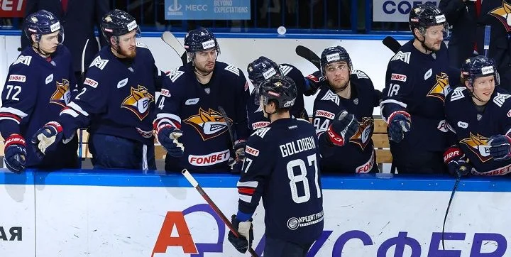 Металлург Мг - Нефтехимик