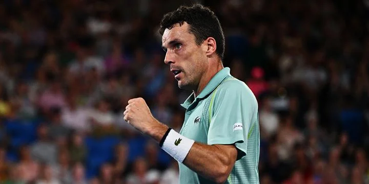 Роберто Баутиста - Мартон Фучович Роберто Баутиста - Мартон Фучович