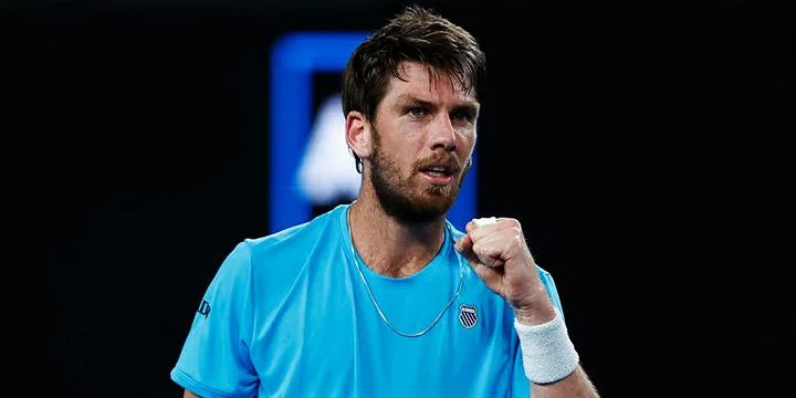 Хуан Мануэль Черундоло - Кэмерон Норри