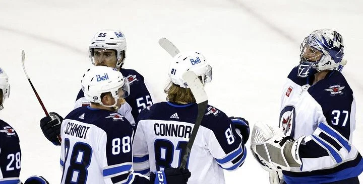 Виннипег Джетс - Колорадо