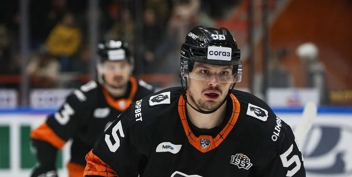 Амур - Адмирал