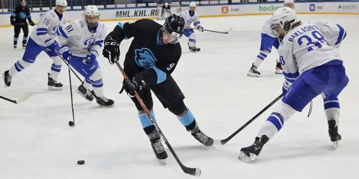 Динамо Шинник - Красная Армия