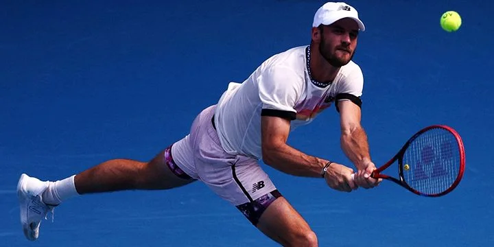 Эмилио Гомес - Томми Пол Эмилио Гомес - Томми Пол