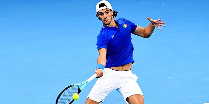 Лоренцо Музетти - Хауме Муньяр Лоренцо Музетти - Хауме Муньяр