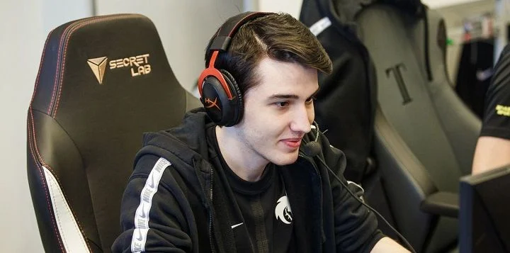 Team Spirit - PSG.LGD Team Spirit - PSG.LGD