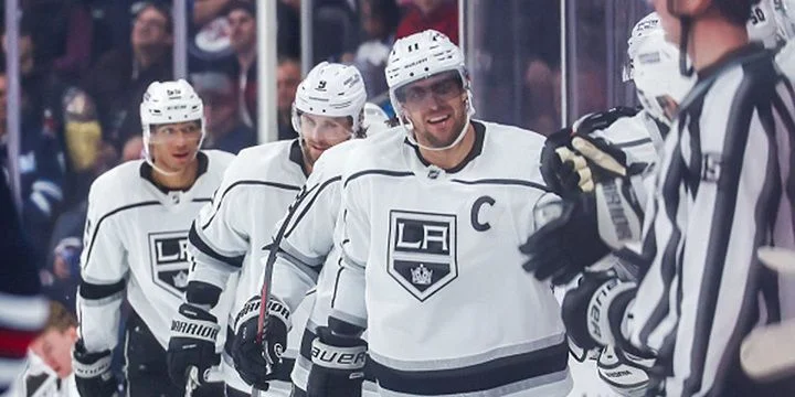 Лос-Анджелес - Монреаль