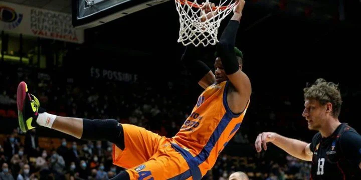 Валенсия - Тенерифе Валенсия - Тенерифе