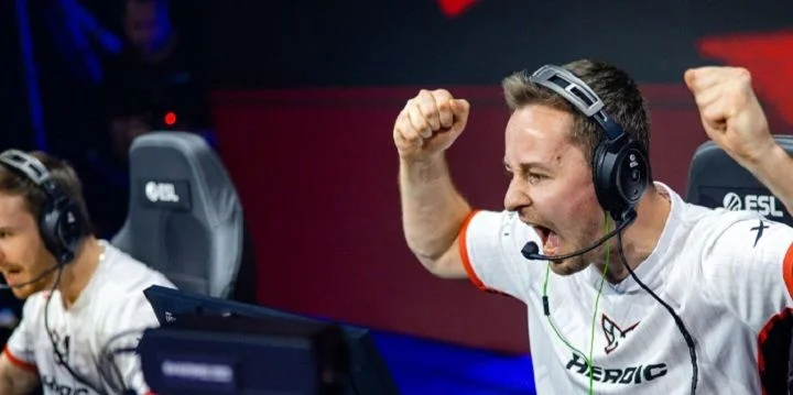 Heroic - MOUZ Heroic - MOUZ