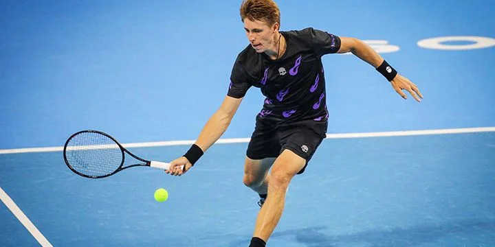 Илья Ивашка - Роман Сафиуллин