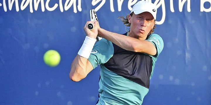 Эмиль Руусувори - Констан Лестьенн Эмиль Руусувори - Констан Лестьенн