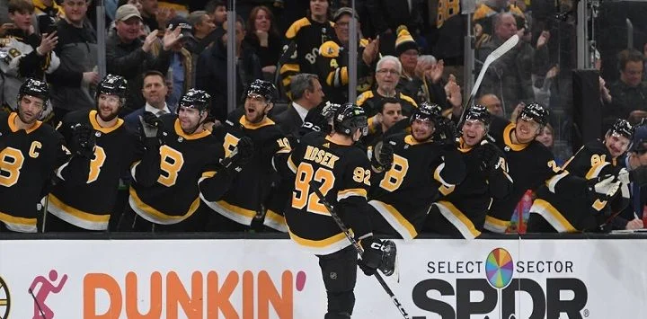 Бостон - Детройт Бостон - Детройт