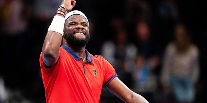 Фрэнсис Тиафо - Алехандро Табило Фрэнсис Тиафо - Алехандро Табило