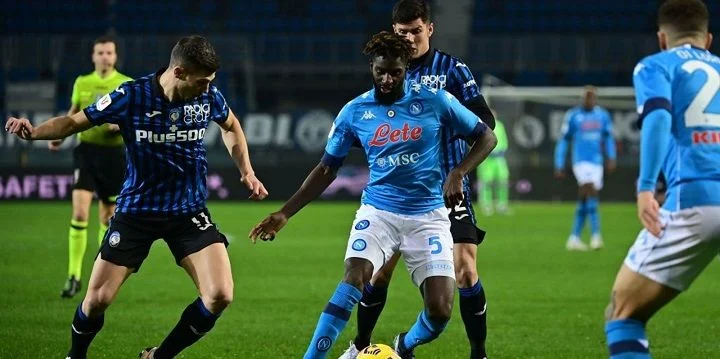 Наполи - Айнтрахт Фр