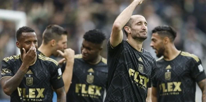 Сиэтл - Лос-Анджелес