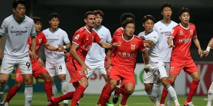 Чеджу Юнайтед - Сеул