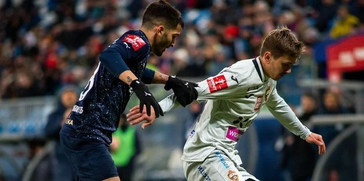 Крылья Советов - Ахмат