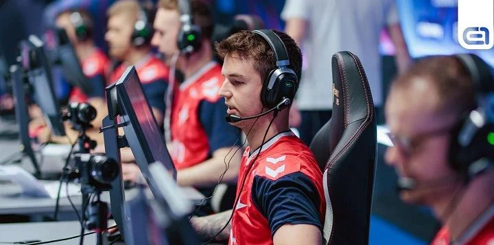 Team Spirit - Astralis Team Spirit - Astralis