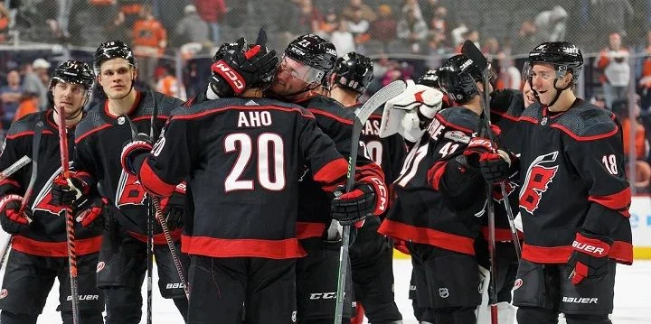 Каролина - Рейнджерс Каролина - Рейнджерс