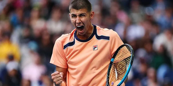 Алексей Попырин - Ботик Ван де Зандшульп Алексей Попырин - Ботик Ван де Зандшульп