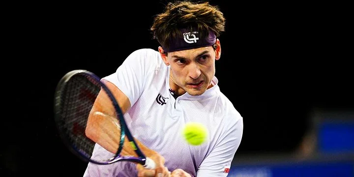 Марк-Андре Хюслер - Томми Пол