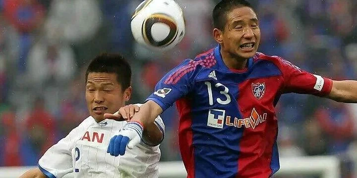 Сересо Осака - Йокогама Маринос