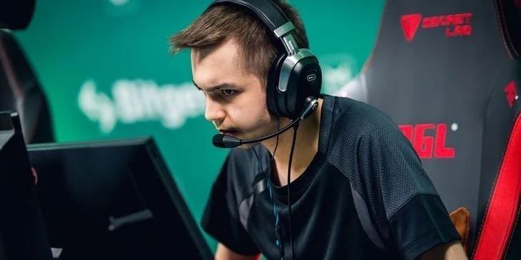 Cloud 9 - BIG Cloud 9 - BIG