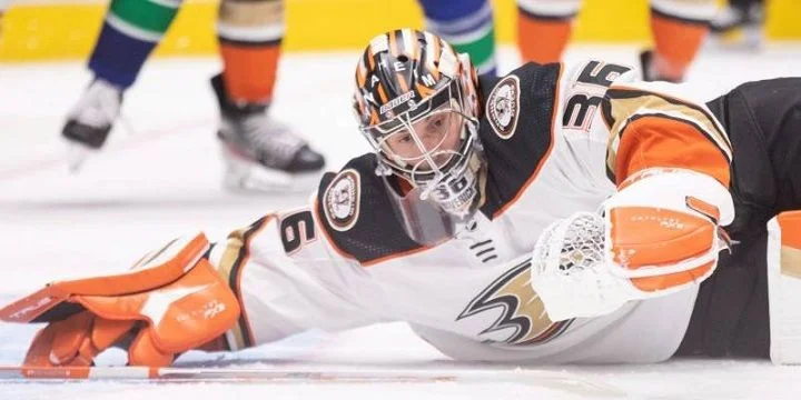 Калгари - Анахайм Калгари - Анахайм