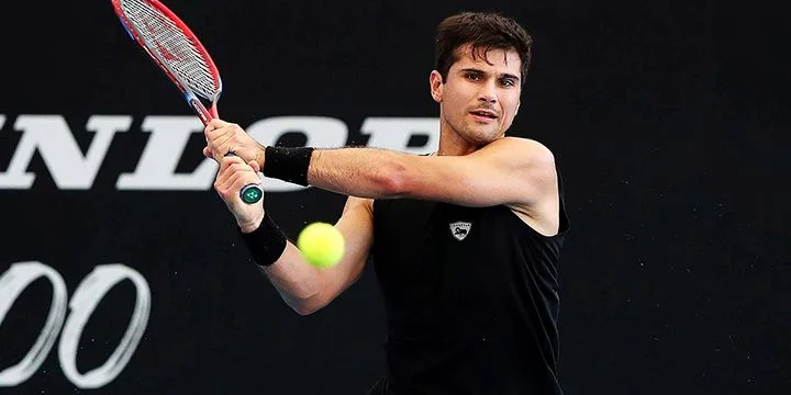 Маркос Хирон - Томаш Махач Маркос Хирон - Томаш Махач