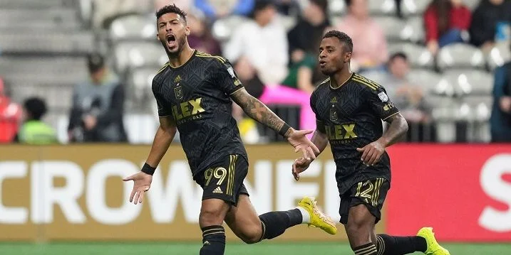 Лос-Анджелес - Остин Лос-Анджелес - Остин